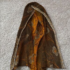 Chic Floral Pleated Scarf